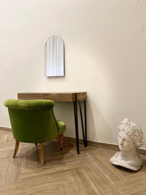 Scio' Apartment-Centro Storico- เนเปิลส์ ภายนอก รูปภาพ
