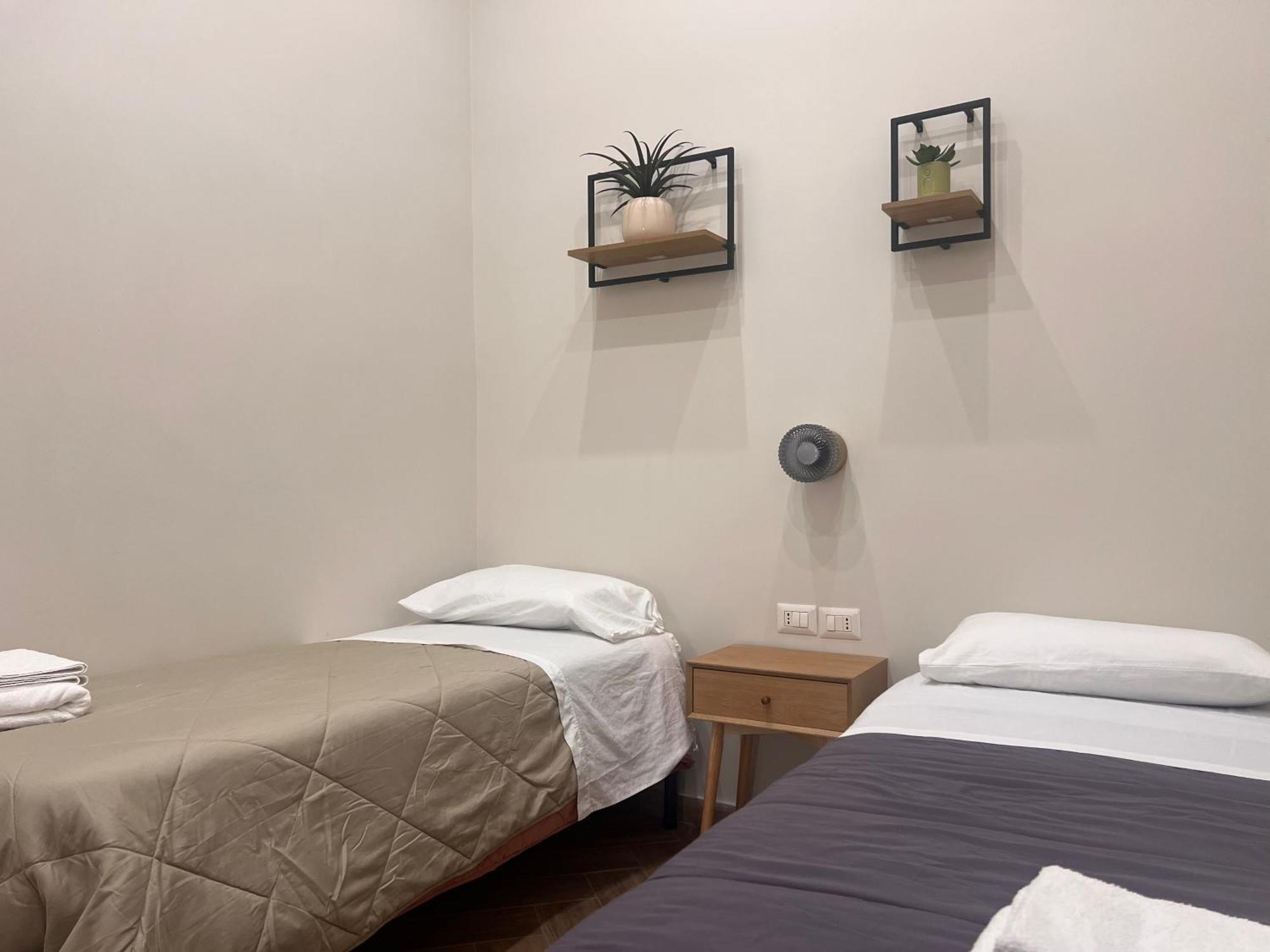 Scio' Apartment-Centro Storico- เนเปิลส์ ภายนอก รูปภาพ